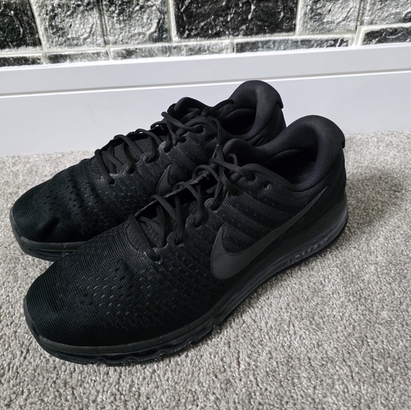 Nike Other - Nike Air Max Men's Black Sneakers Size 14
